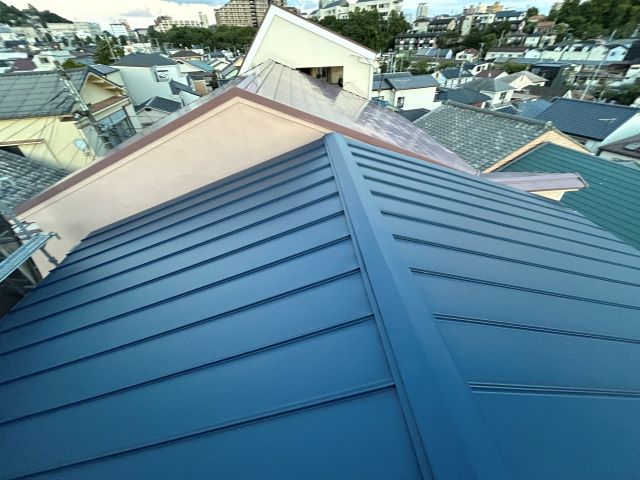 屋根カバー工事