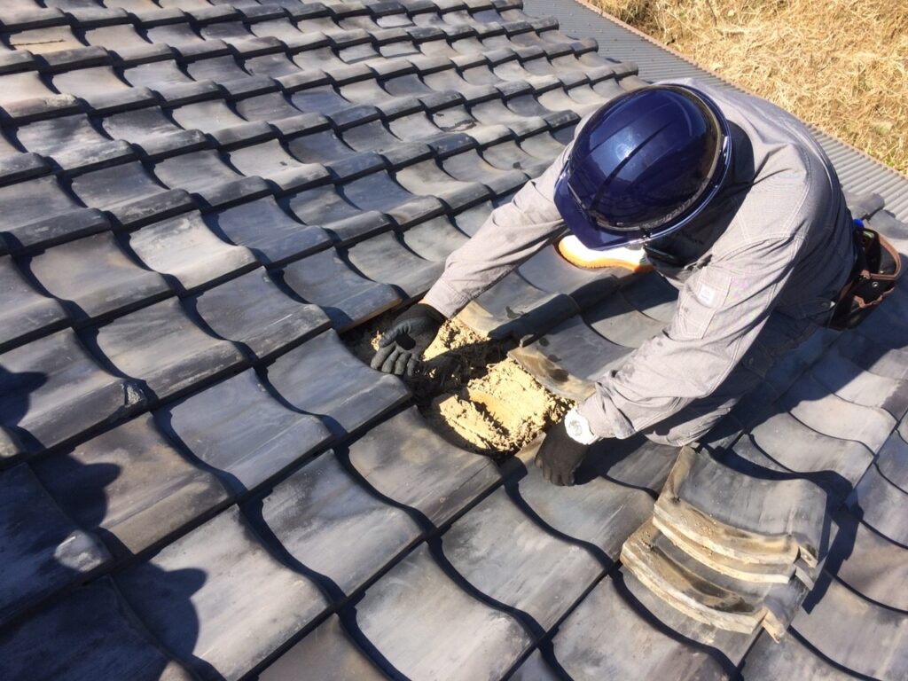 雨漏り修理とは