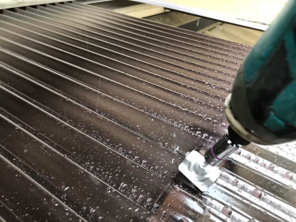 ベランダ屋根張り替え